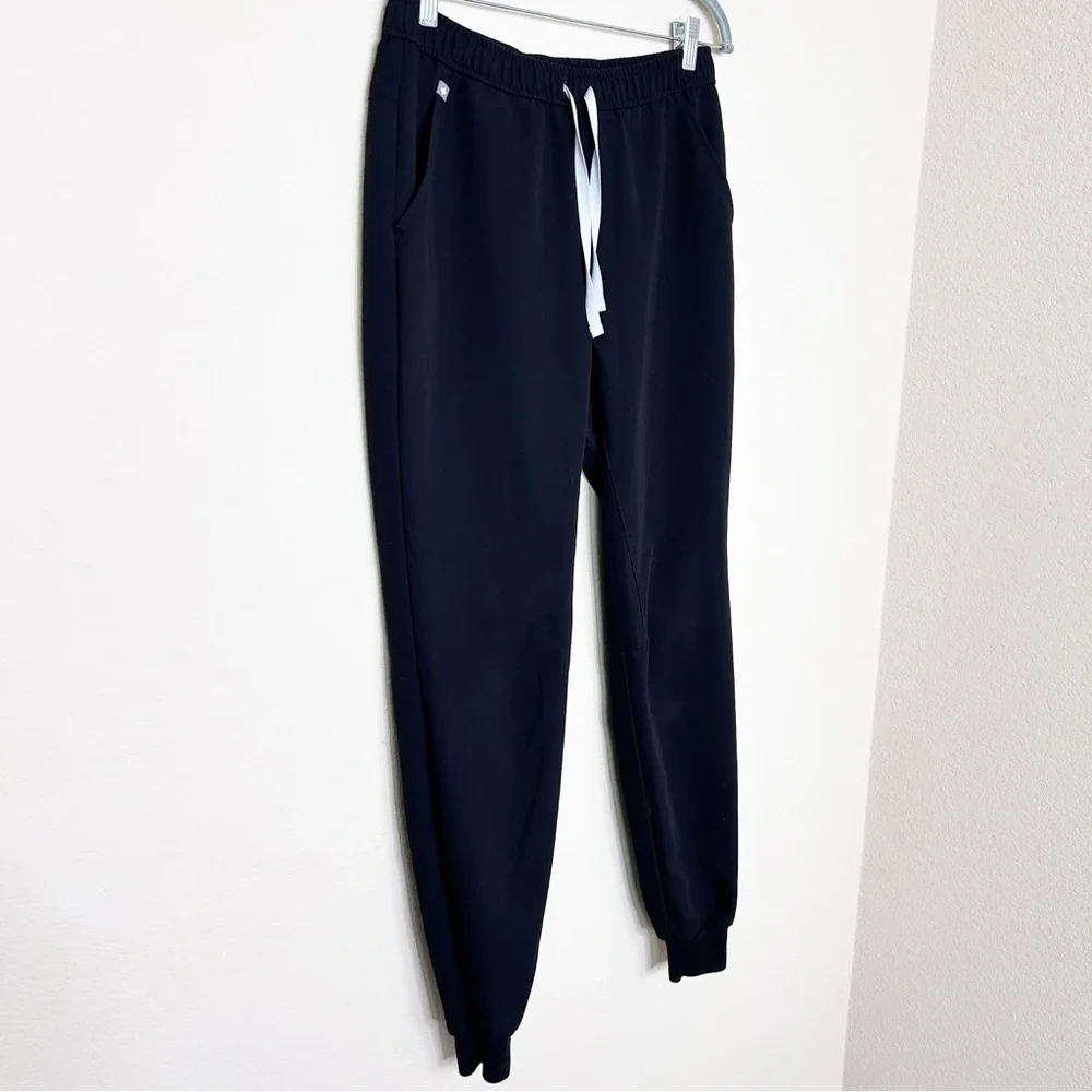FIGS Men’s Joggers | Size M | Black